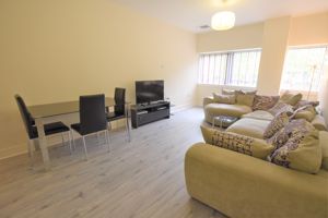 Lounge/Diner- click for photo gallery